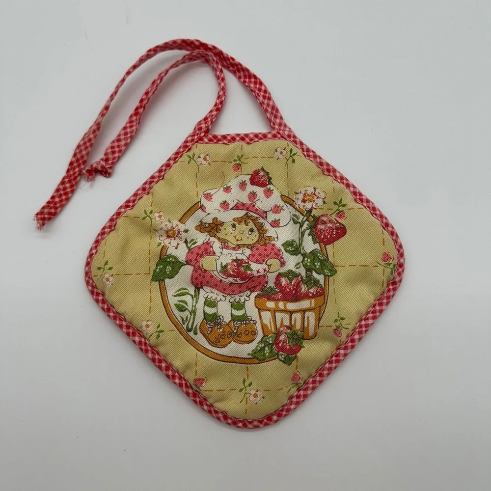 Vintage Strawberry Shortcake Potholder - 1980 American Greetings Cottagecore